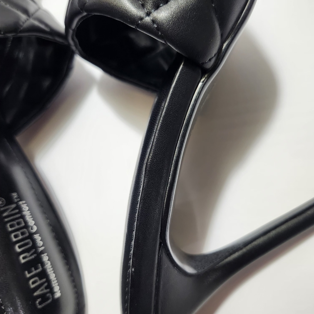 Cape Robbin Black Stiletto Heels - Picture 5 of 11